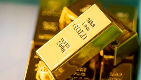 Gold Price Forecast: Trump-Powell Rift Drives Bullish Momentum