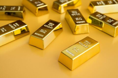 Gold price (XAUUSD) Rebounds to $3,045 as Tariffs Fuel Market Anxiety