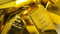 Gold Price Maintains Gains Above $3,300 as Safe-Haven Demand Grows